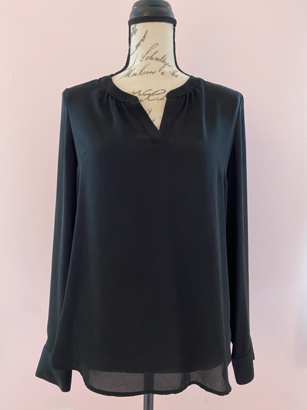 Express Black Long-Sleeve Split-Neck Blouse